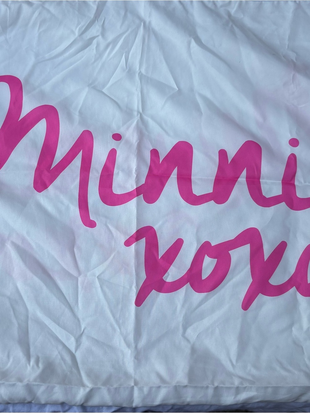 Disney White and Hot Pink Minnie XOXO Bedding Sheet with pillow case
